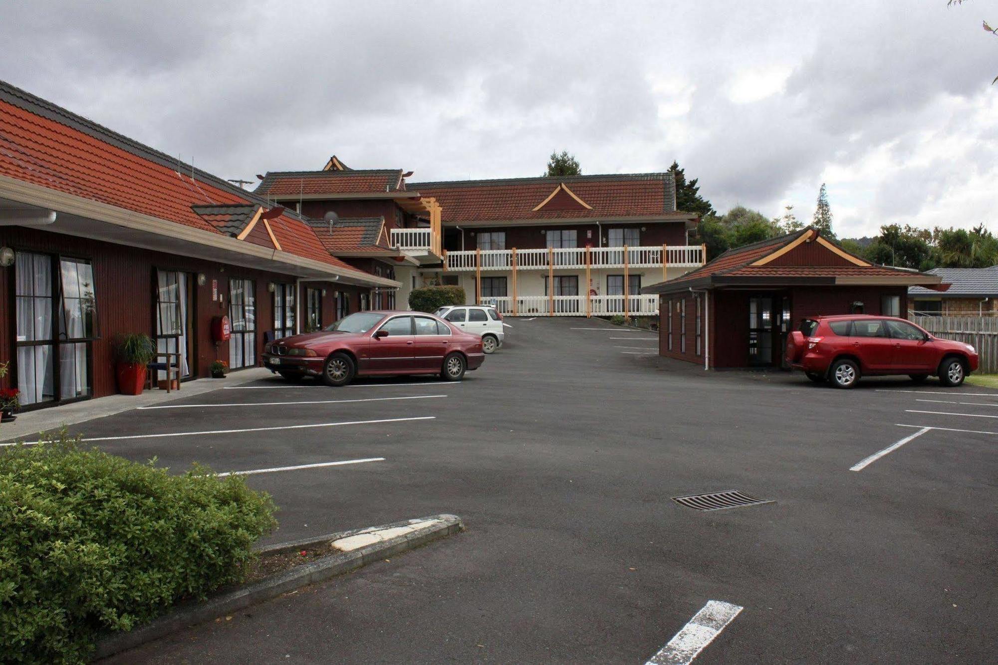 Cherry Court Motor Lodge Whangarei Exterior photo