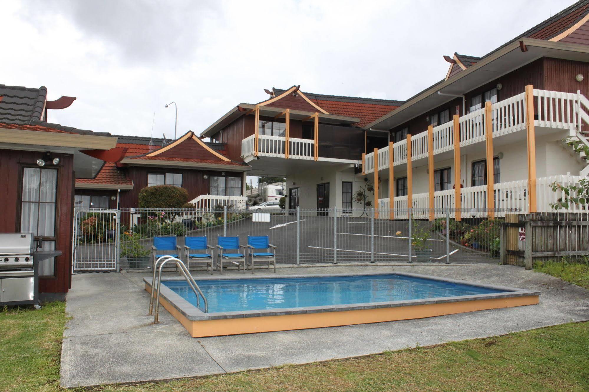 Cherry Court Motor Lodge Whangarei Exterior photo